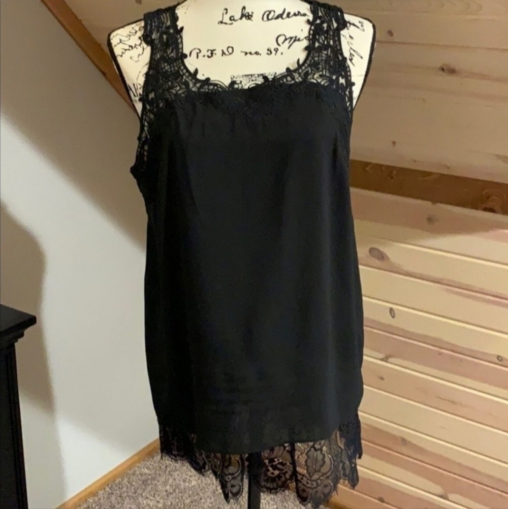 Truly Poppy Black Layered sleeveless Tunic Top Women's Small S Casual Sexy EUC